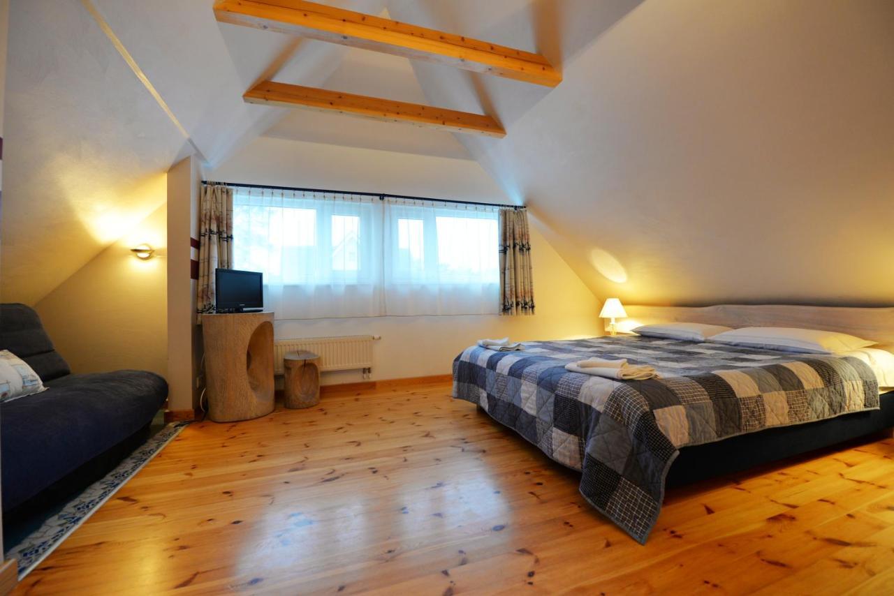 Palanga Pas Vidute Hotel ภายนอก รูปภาพ