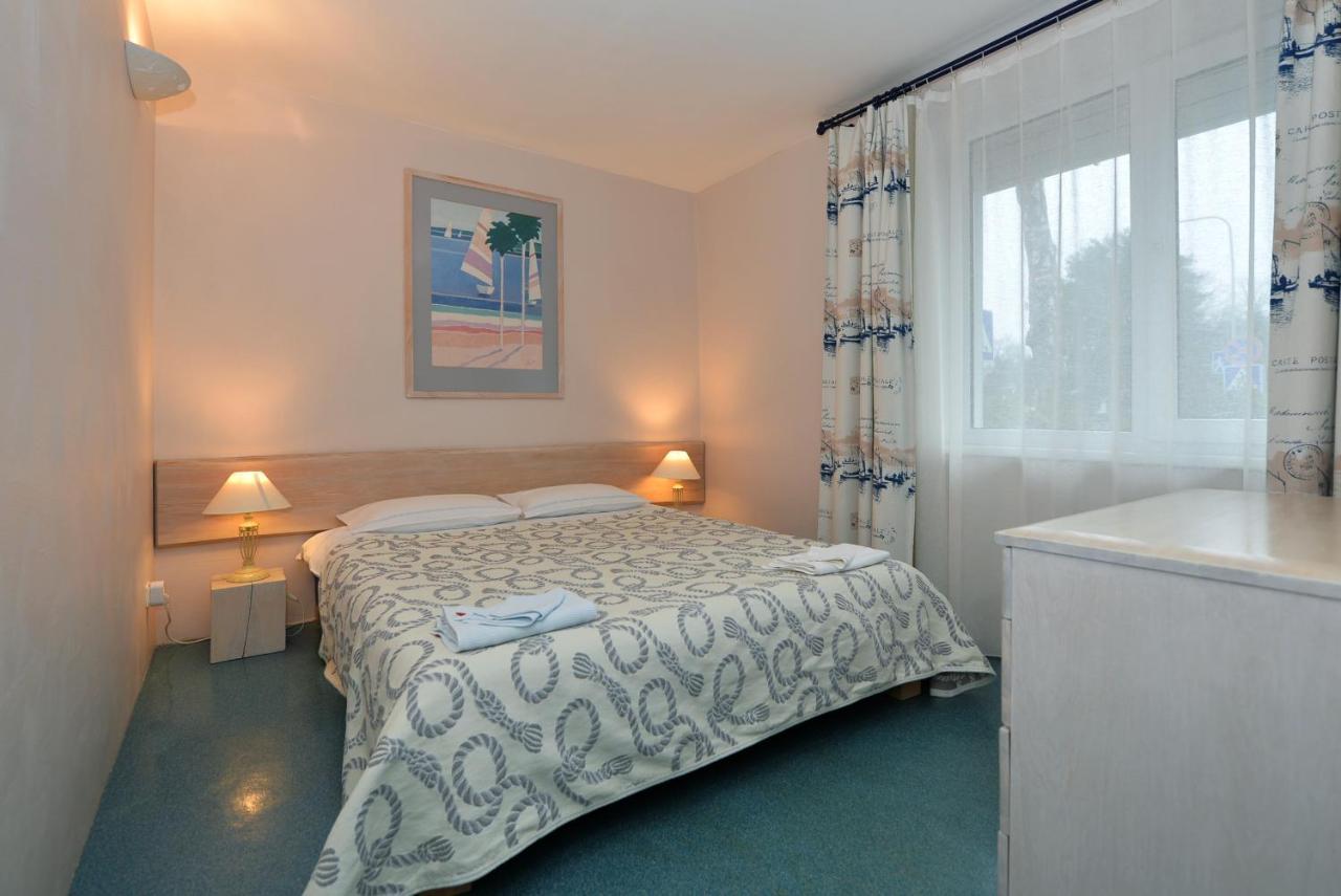 Palanga Pas Vidute Hotel ภายนอก รูปภาพ
